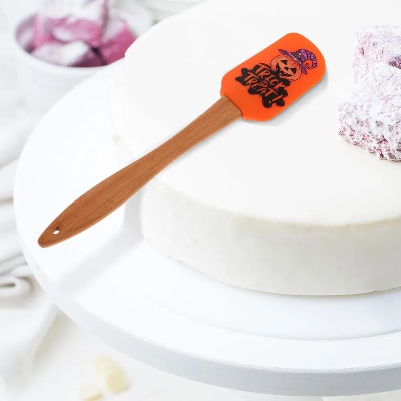Halloween Silicone Baking Spatula Heat Resistant NonStick Scraper With Wooden Handle 1
