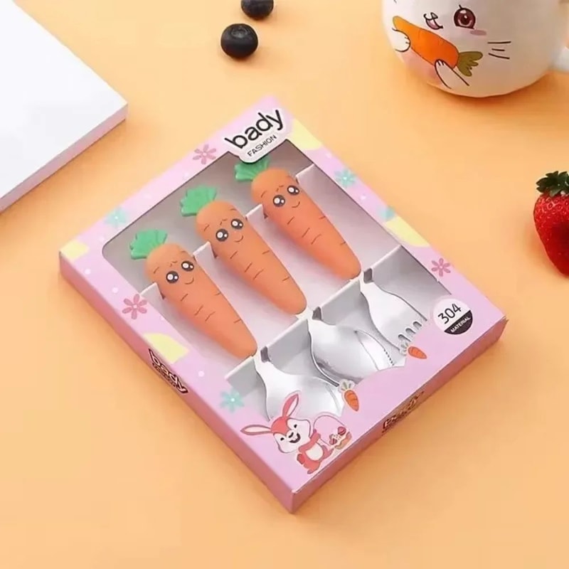 CarrotShaped Baby Feeding Utensils Set Toddler Fork And Spoon Training Kit With Storage Case 0
