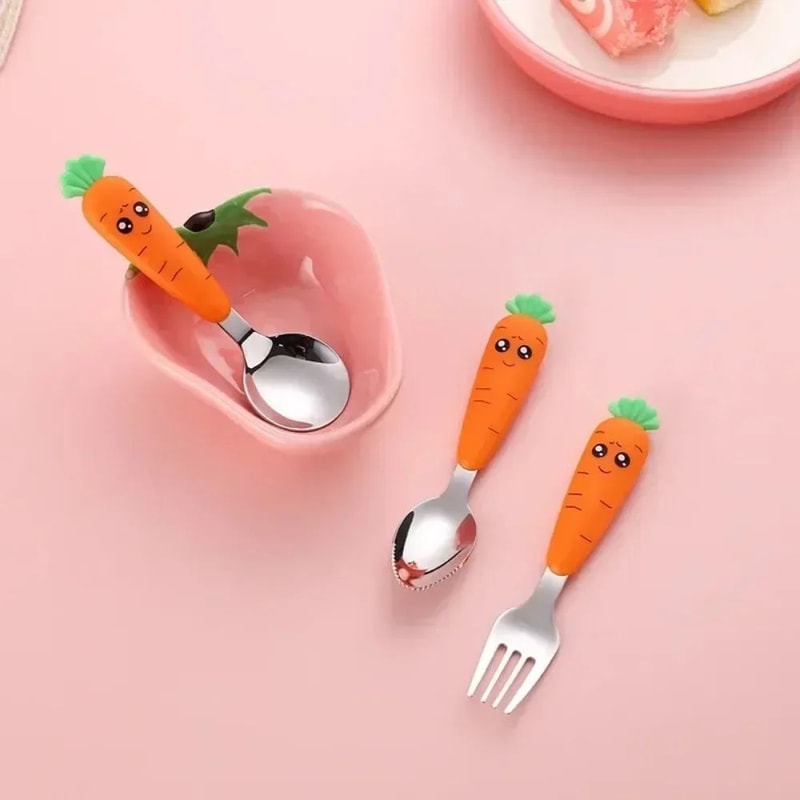 CarrotShaped Baby Feeding Utensils Set Toddler Fork And Spoon Training Kit With Storage Case 3