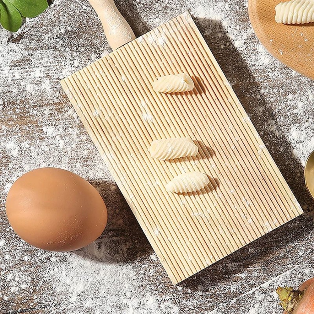 Artisan Wooden Garganelli Board Pasta Shaping Tool With Handle 1