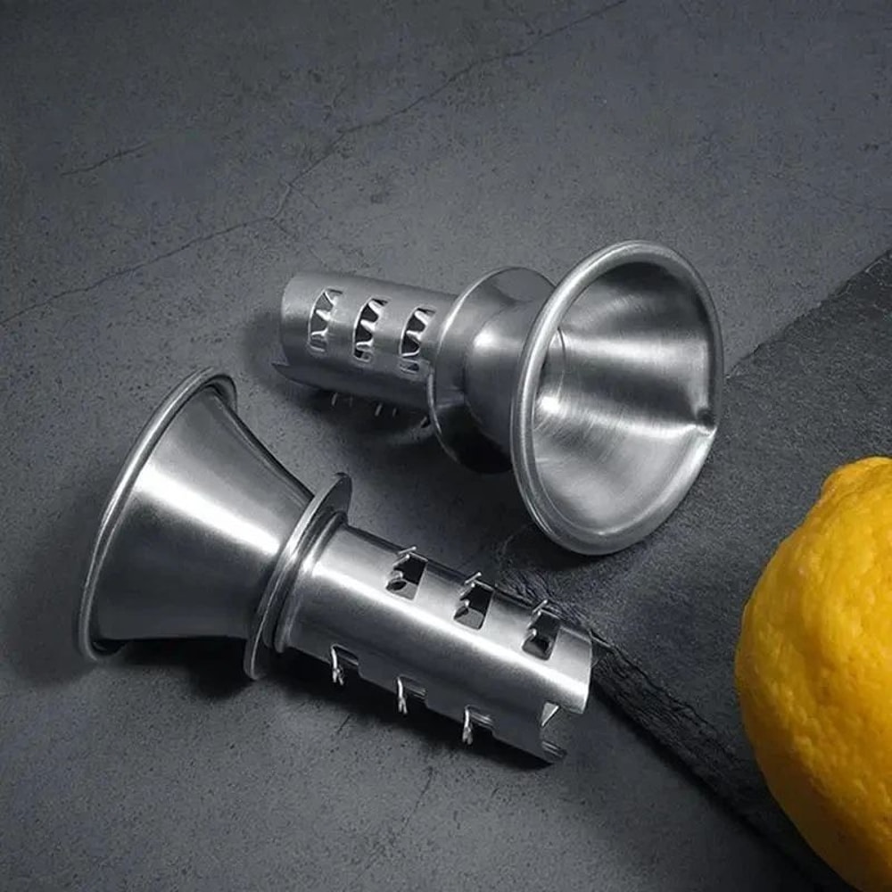 Stainless Steel Lemon Squeezer Pourer Easy Twist Citrus Juicer Tool 3