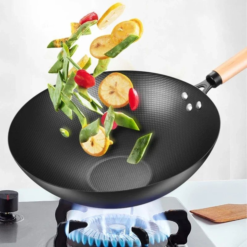 Premium Cast Iron Wok Pan With Wooden Handle Naturally NonStick Frying Pan For Gas Stoves 1
