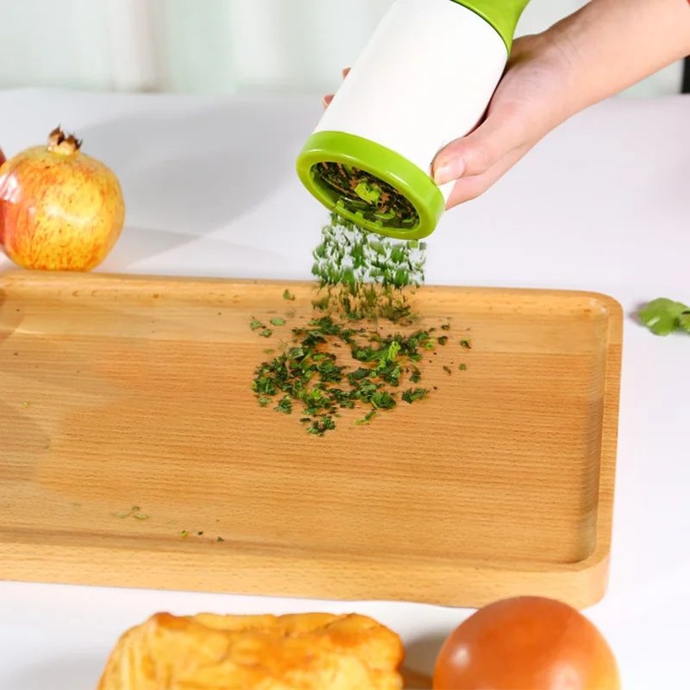 FreshCut Manual Herb Grinder Cilantro Chopper Tool 2