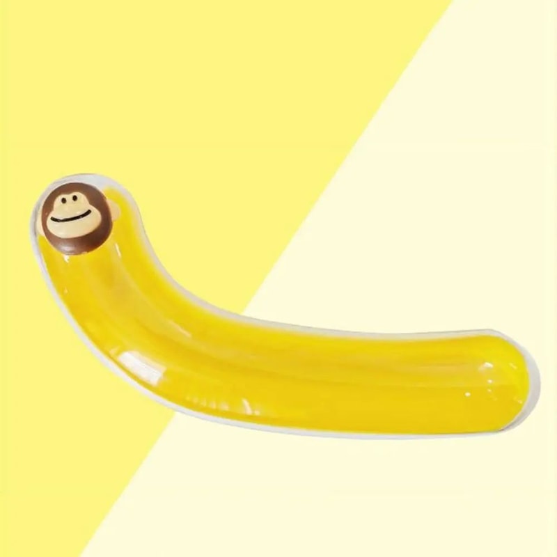 Banana Keeper Storage Case Durable Portable Fruit Protector 1