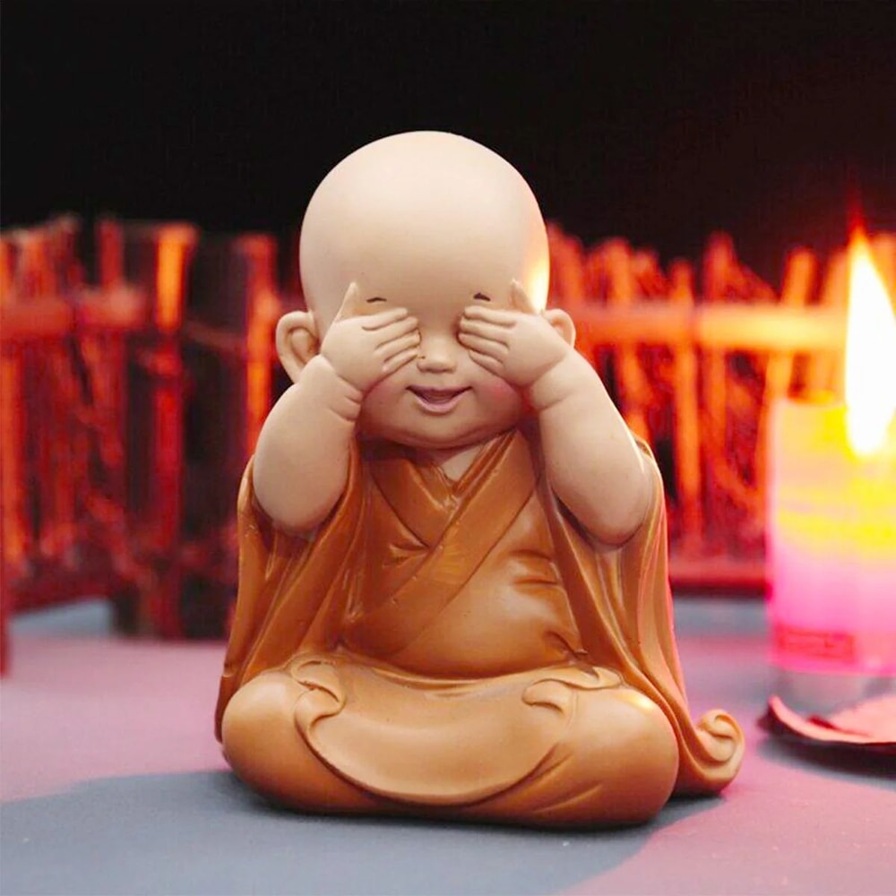 Mini Monk Statue Resin Figurine For Zen Desk Decor And Meditation Room Styling 1