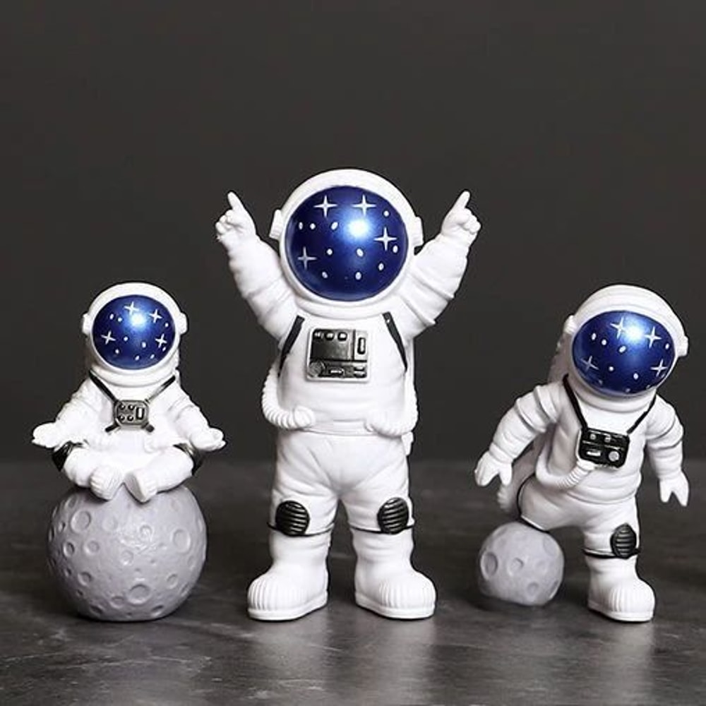 4Piece Astronaut Figurine Set Resin Space Decor Statues For Desk Shelf And Kids Room 6