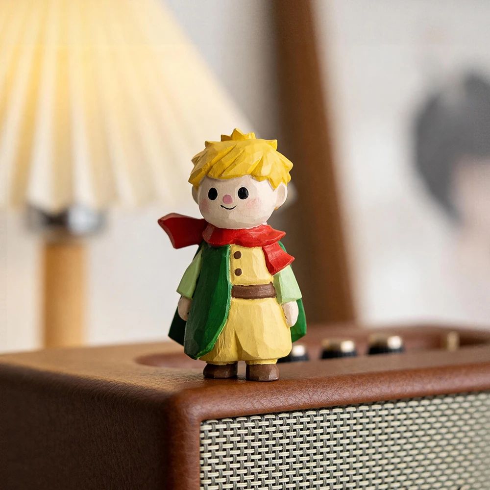 HandCarved Solid Wood Fox Figurine For Desk And Home Decor 4