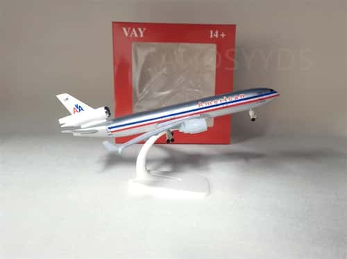 20cm MD-11 model plane Diecast Airplane Model with Landing Gear Display Stand
