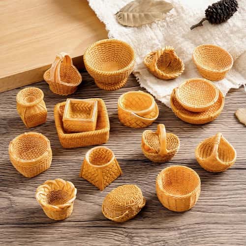 Miniature Rattan Basket for Dollhouse Kitchen Decor