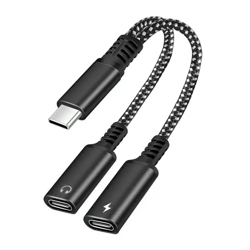 2in1 USBC Splitter For Charging And Audio Dual USBC Adapter For IPhone 15 Android 3