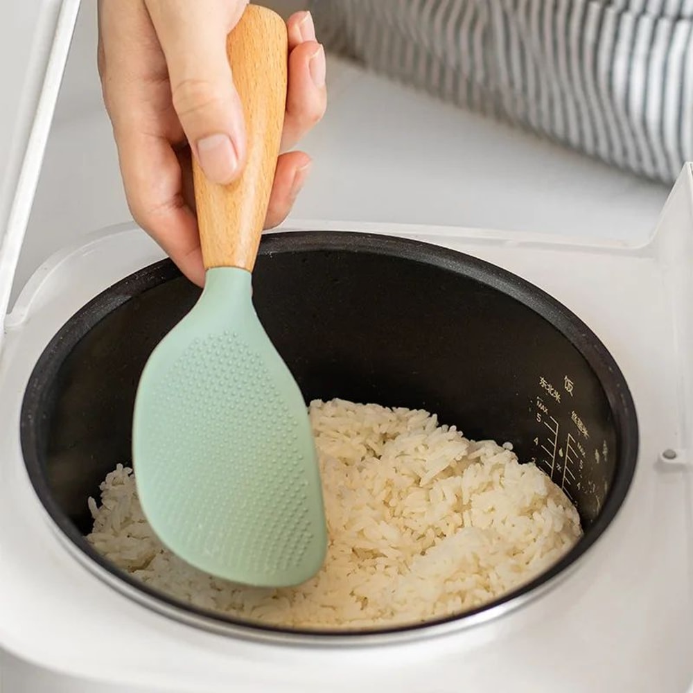 HeatResistant Silicone Cooking Spoon For Nonstick Cookware 1