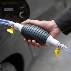 manual fuel primer pump with hose for gas, diesel and liquid transfer
