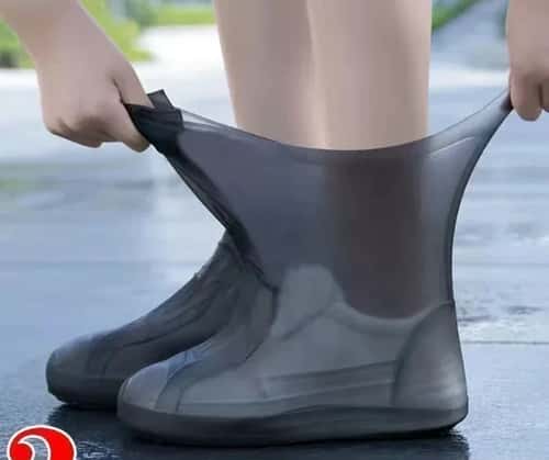 StormShield Waterproof Silicone Shoe Covers for Rain & Mud Protection