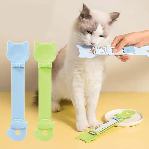 Mess-Free Cat Treat Squeeze Spoon for Lickable Wet Food