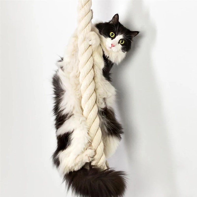 140cm Wall Mounted Cat Climber With Sisal Rope Scratching Post 2