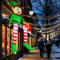 8FT Christmas Inflatable Sitting Elf With Gift Outdoor Inflatable Elf Decoration With Built In LED 2