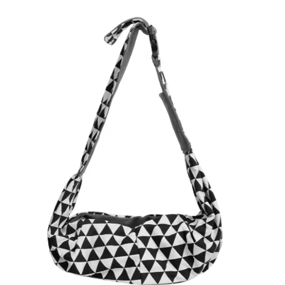 Comfortable Pet Harness Carrier Sling Spacious Hands Free Pet Sling Bag For Small And Medium Pets 4