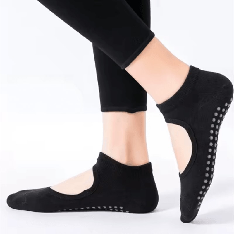 Professional Womens Yoga Socks Breathable Anti Slip Silicone Grip Socks For Pilates Ballet And Fitn 3