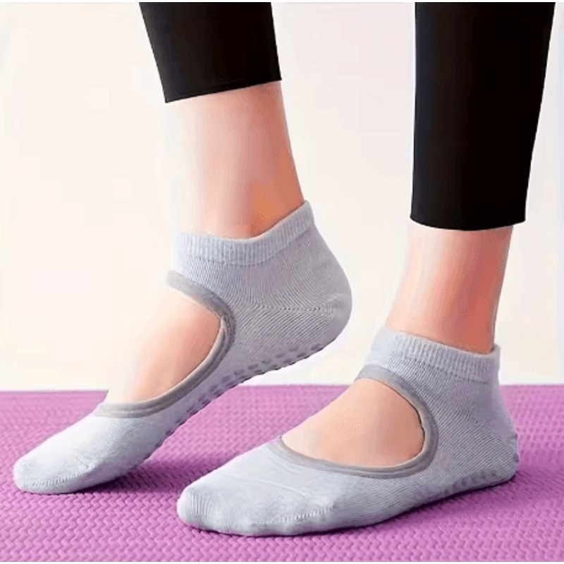 Professional Womens Yoga Socks Breathable Anti Slip Silicone Grip Socks For Pilates Ballet And Fitn 6