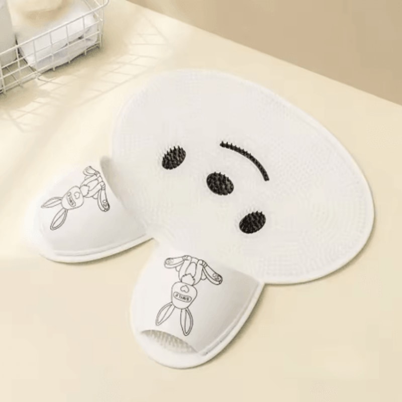 Silicone Rabbit Foot Washing Massage Mat Non Slip Shower Foot Scrubber For Dead Skin Removal 2