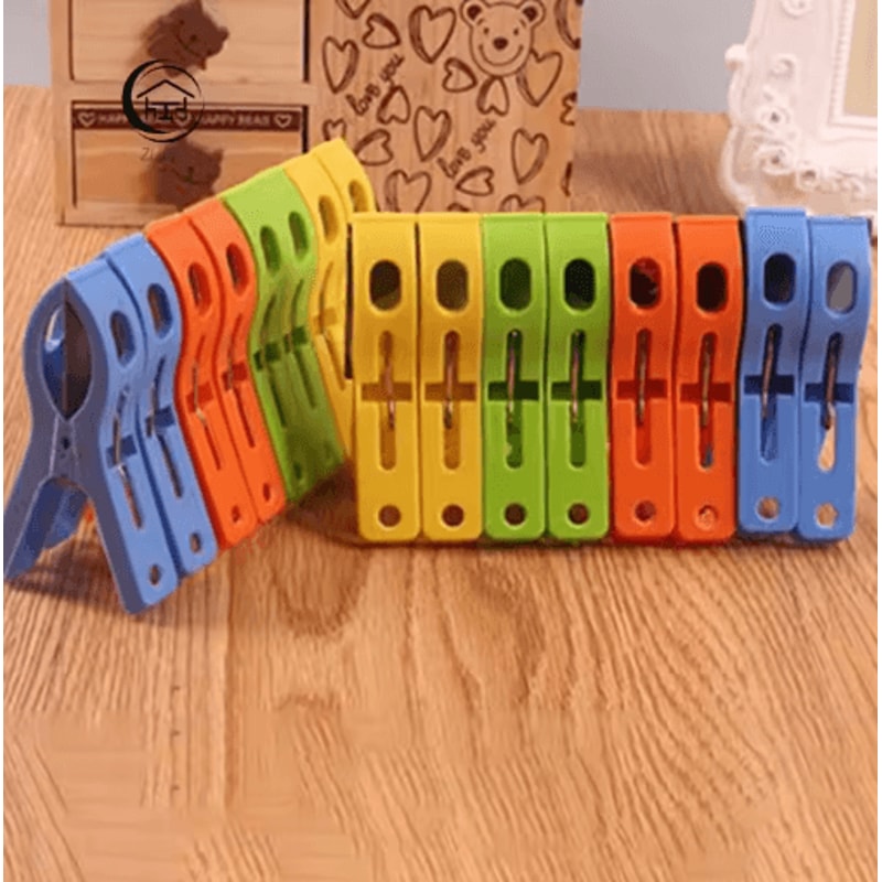 8PCS Large Plastic Hanger Clips Windproof Heavy Duty Towel And Clothes Pegs 0