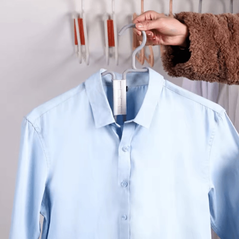 Foldable Coat Hangers Portable Space Saving Plastic Clothes Hangers With Thickened Hooks 7