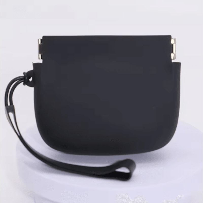 Silicone Dog Treat Pouch Waterproof Portable Pet Snack Bag For Training And Walks 2