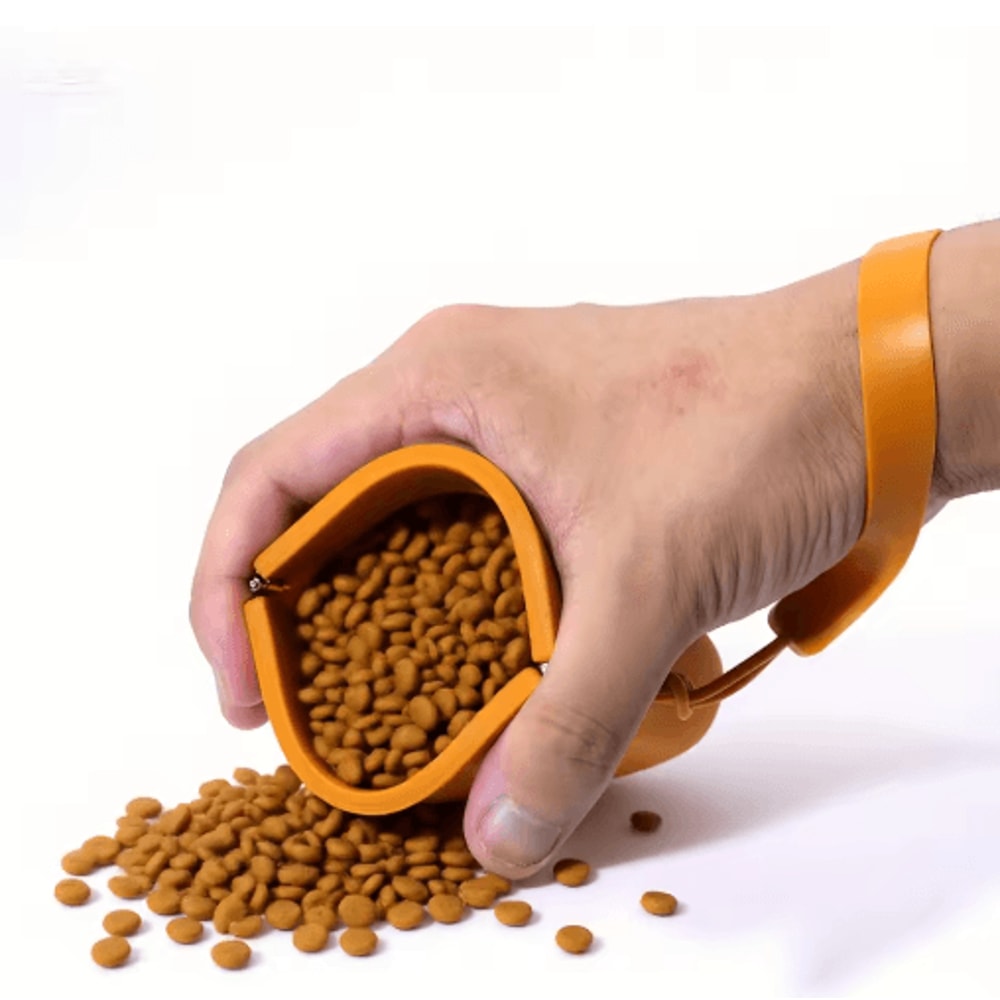 Silicone Dog Treat Pouch Waterproof Portable Pet Snack Bag For Training And Walks 6