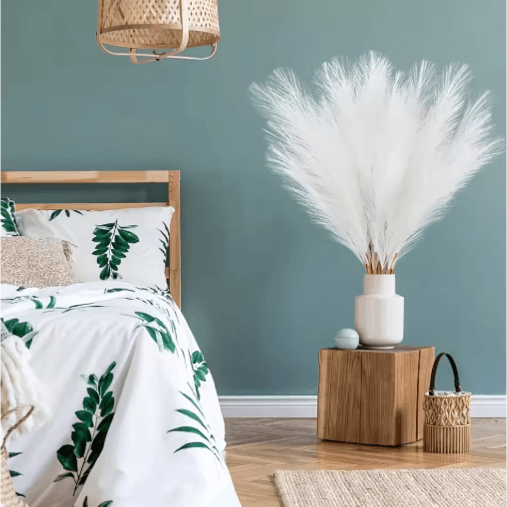 White Artificial Pampas Reed Decor Elegant Reed Grass Stems 10pcs 0