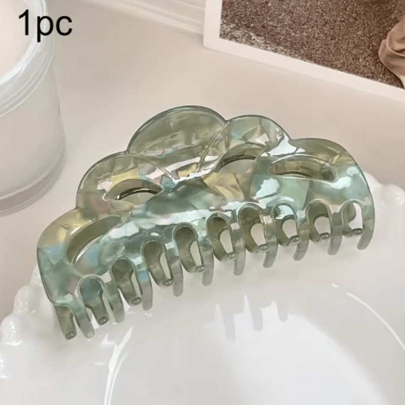 Elegant Hollow Shark Hair Clip Large Minimalist Hair Claw For Women 1