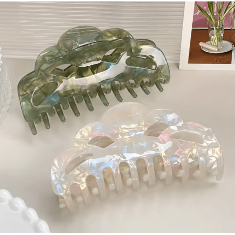 Elegant Hollow Shark Hair Clip Large Minimalist Hair Claw For Women 6