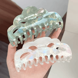 elegant hollow shark hair clip – large minimalist hair claw for women