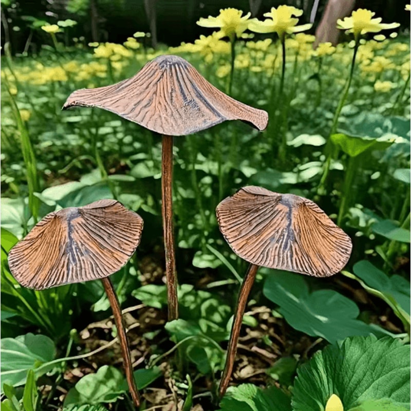 Retro Rusty Metal Mushroom Garden Decor 3Piece Set Vintage Outdoor Mushroom Statues 6