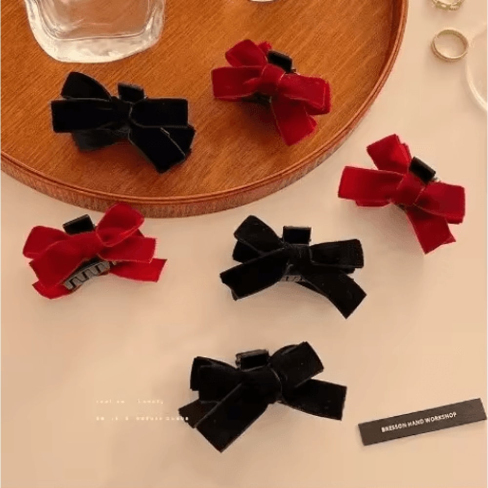 2 Piece Vintage Black Bow Velvet Hair Clip Set Princess Style Grab Clips 2