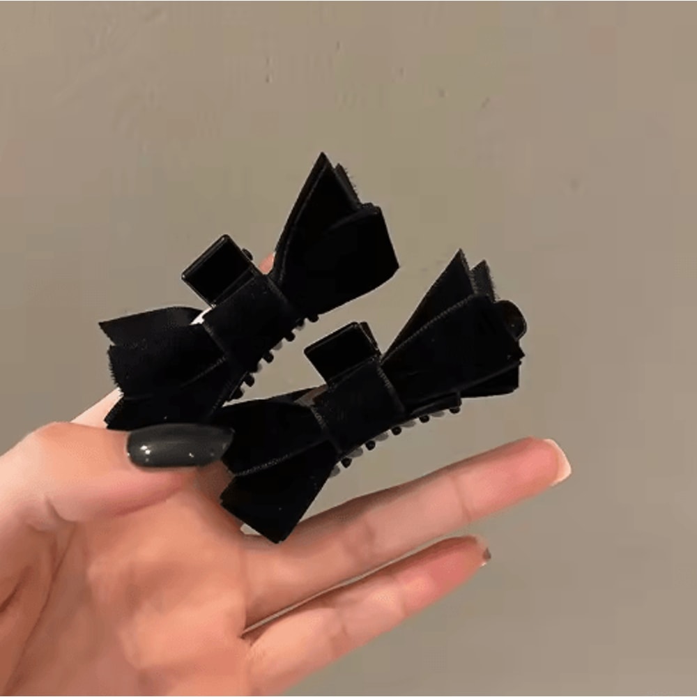 2 Piece Vintage Black Bow Velvet Hair Clip Set Princess Style Grab Clips 5