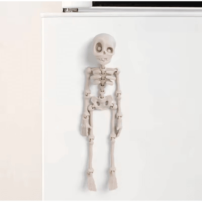 Poseable Magnetic Skull Fridge Magnet With Movable Joints 1