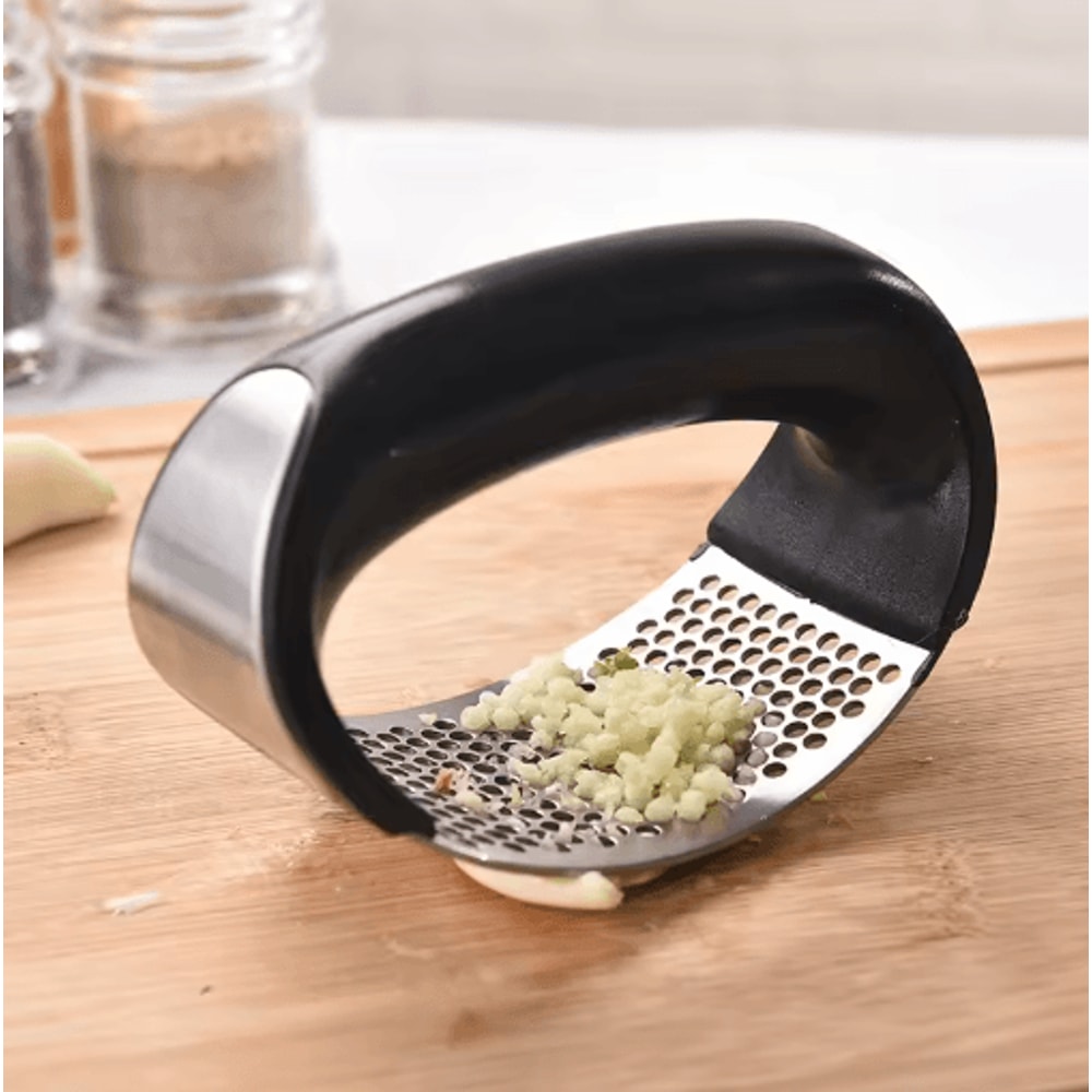 CrushEase Stainless Steel Garlic Press And Mincer 1