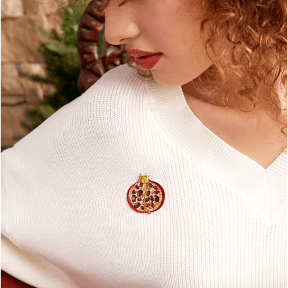 Luxury Rhinestone Pomegranate Brooch Enamel Fruit Pin For Elegant Womens Statement Style 2