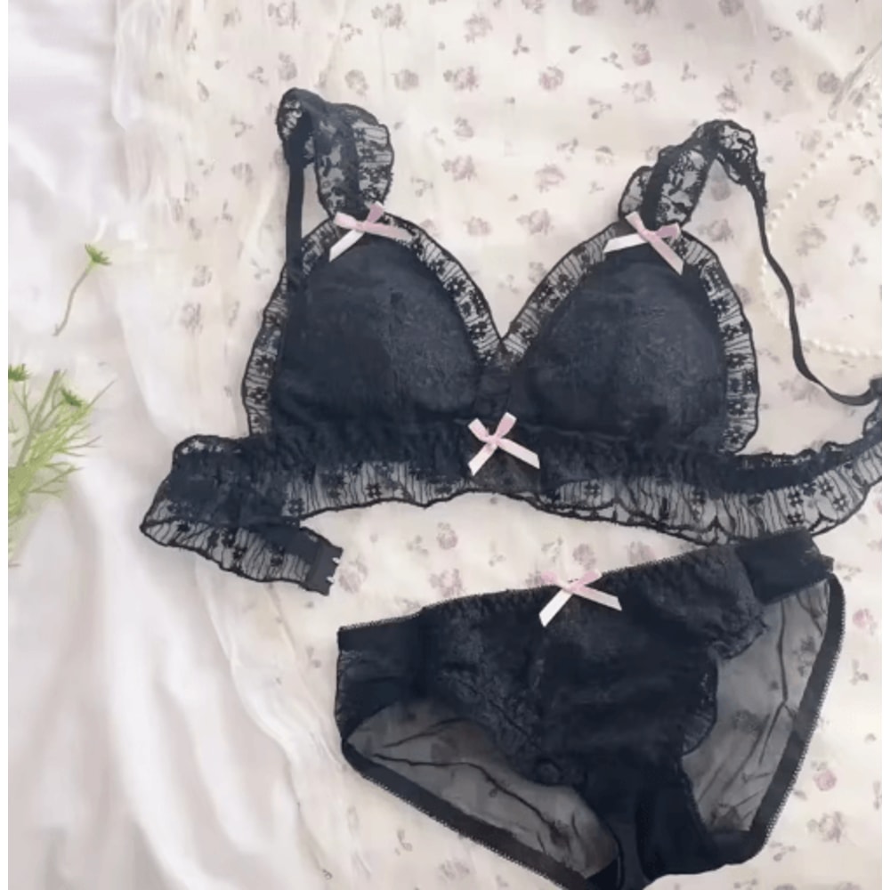 French Retro Lolita Wireless Lace Bralette With Frill Trim 6
