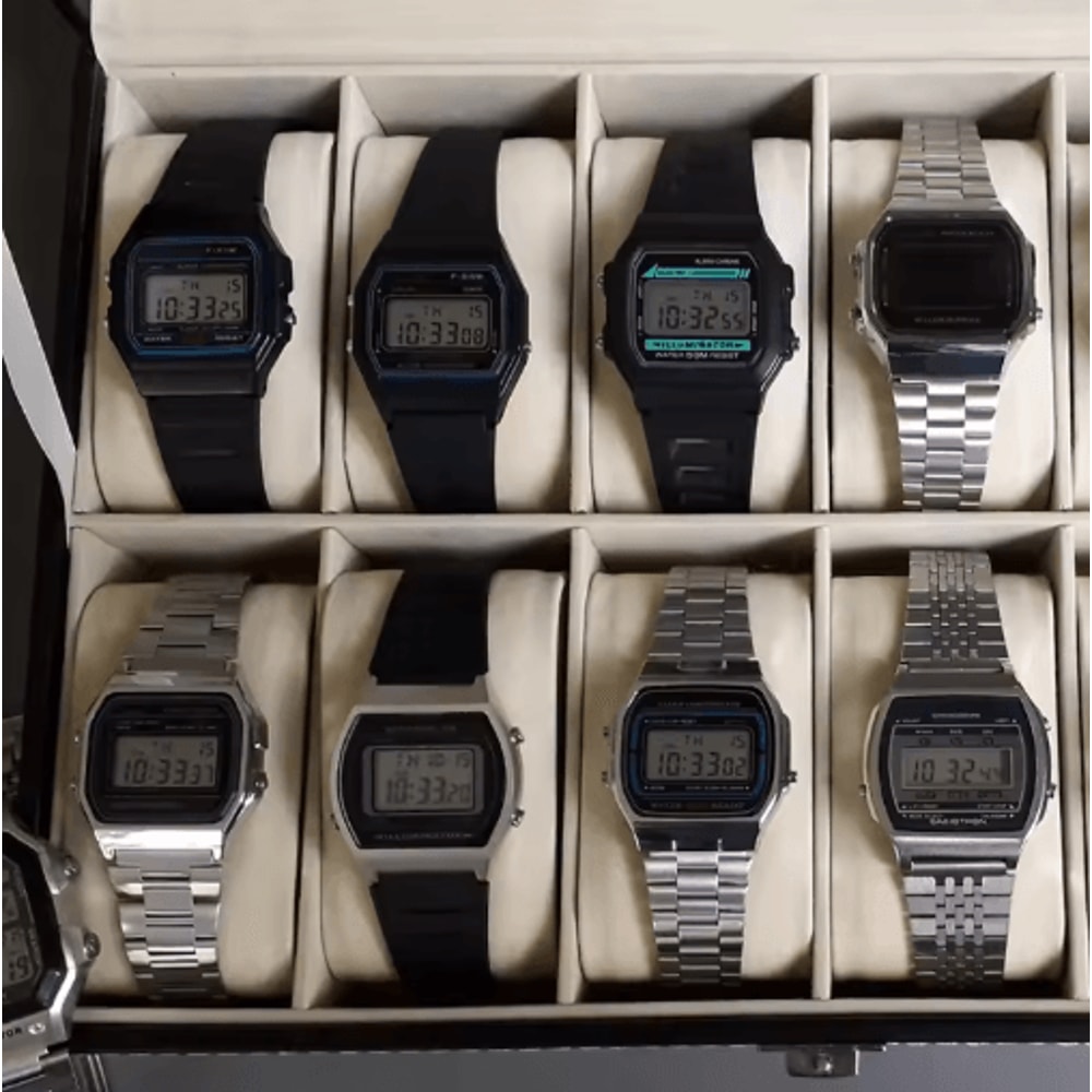 Luxury Gold Silver Retro LED Digital Sports Watch With Steel Band 0