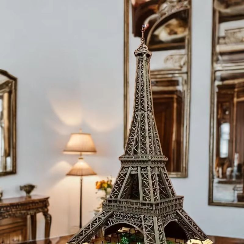 15M Eiffel Tower Architecture Building Block Set 10001 PCS Paris Landmark Model 4