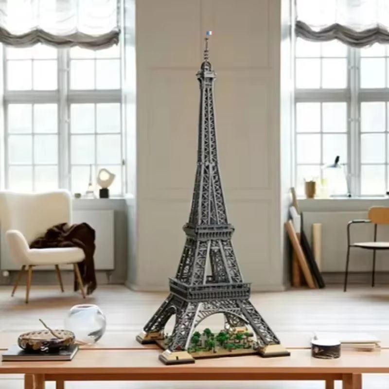 15M Eiffel Tower Architecture Building Block Set 10001 PCS Paris Landmark Model 1