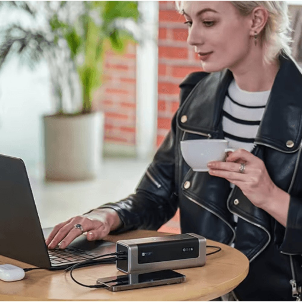 CUKTECH NO20 25000mAh 210W Power Bank With 140W USB C 3 Port Portable Charger 2