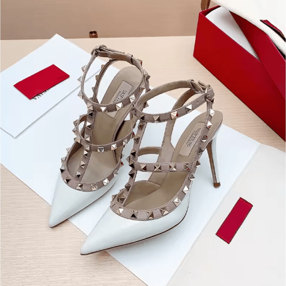 2025 Luxury Punk Rivet Pointed Toe Stiletto Gladiator Sandals 9