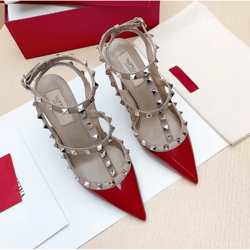 2025 Luxury Punk Rivet Pointed Toe Stiletto Gladiator Sandals 26