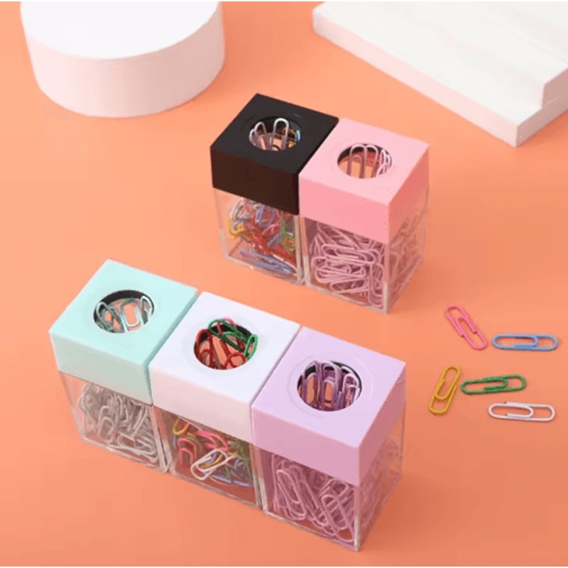 Cute Magnetic Paper Clip Holder Desk Organizer With Clips 0