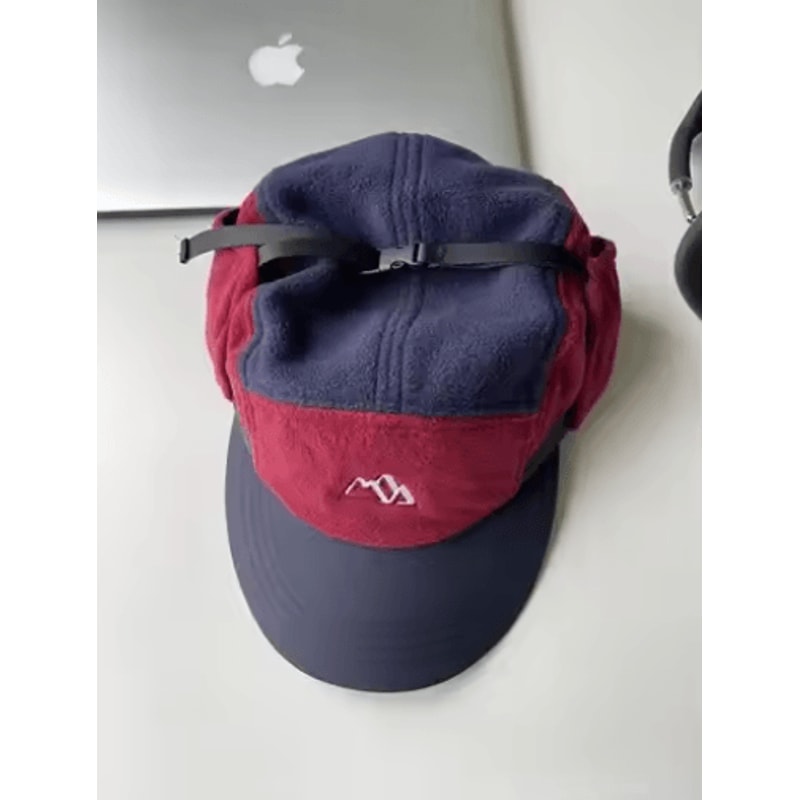 Short Brim Autumn Winter Baseball Cap With Ear Protection 5