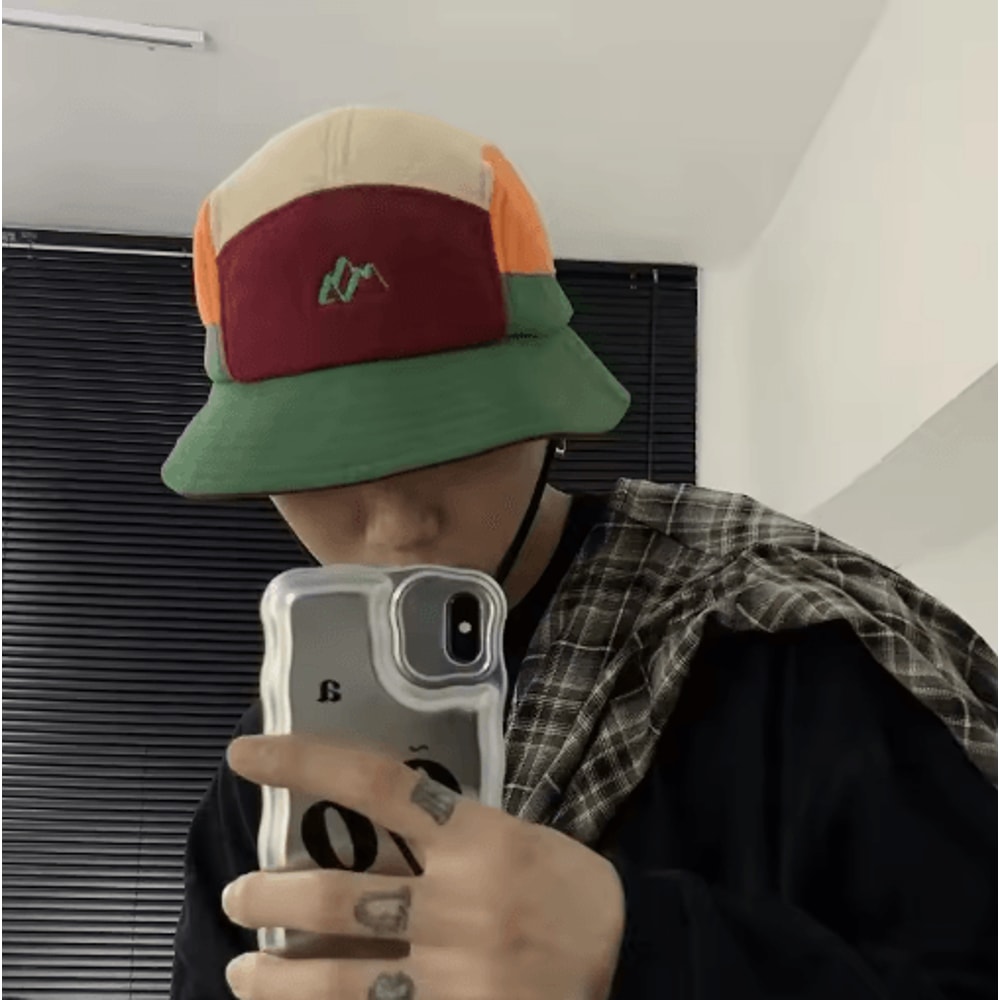 Short Brim Autumn Winter Baseball Cap With Ear Protection 9