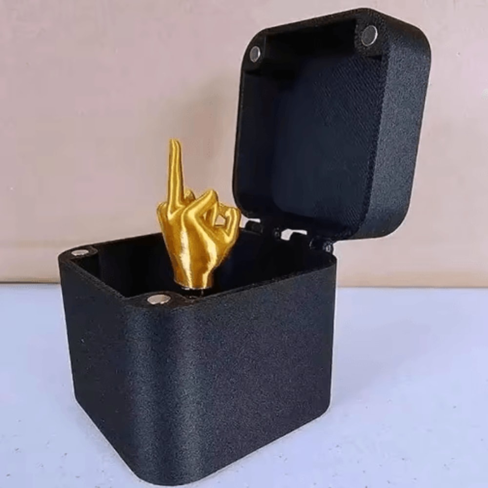 PopUp Middle Finger Prank Gift Box Funny Novelty Surprise Box 3