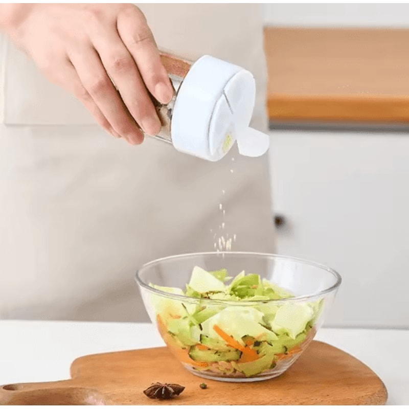 Portable Spice Container Set With Salt And Pepper Shaker 8